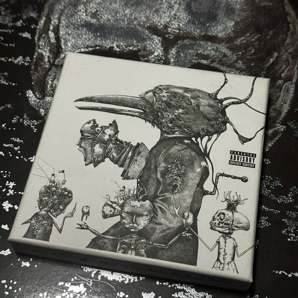 Korn Deluxe Set Set - Untitled